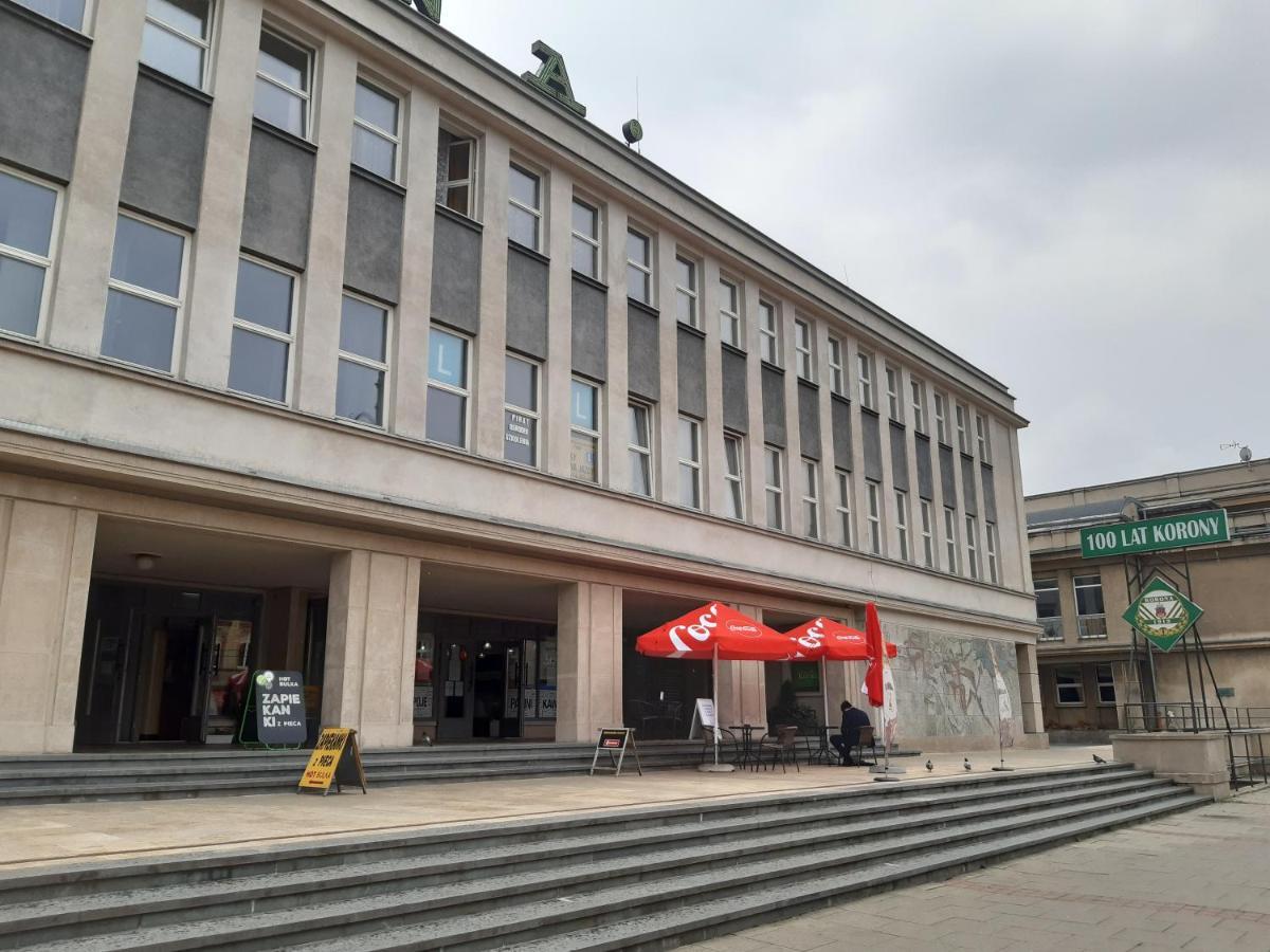 Pokoje Goscinne Korona Cracóvia Exterior foto